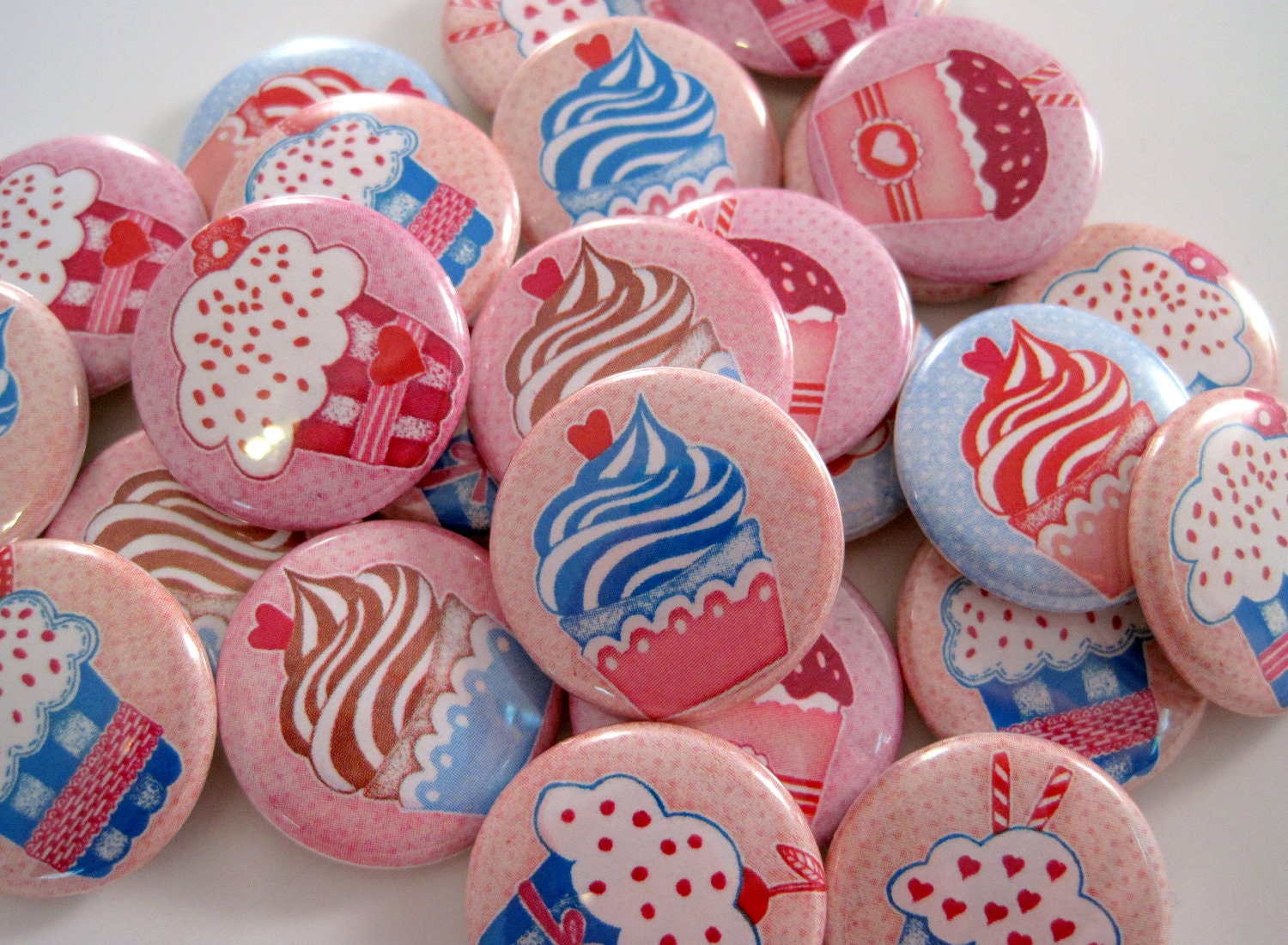 Cupcake Buttons - 25 Party Favors - 1 Inch Pin-Back Buttons