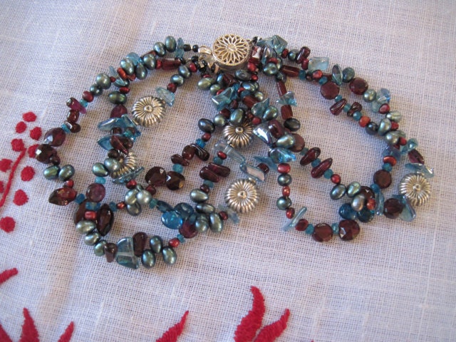 Blue Blood -An Anonymous Bracelet for  Queen Elizabeth