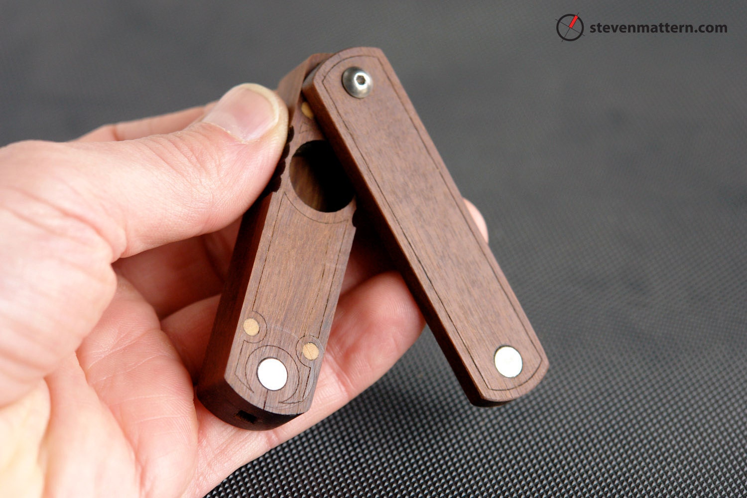 Snap Pipe - Ipe wood