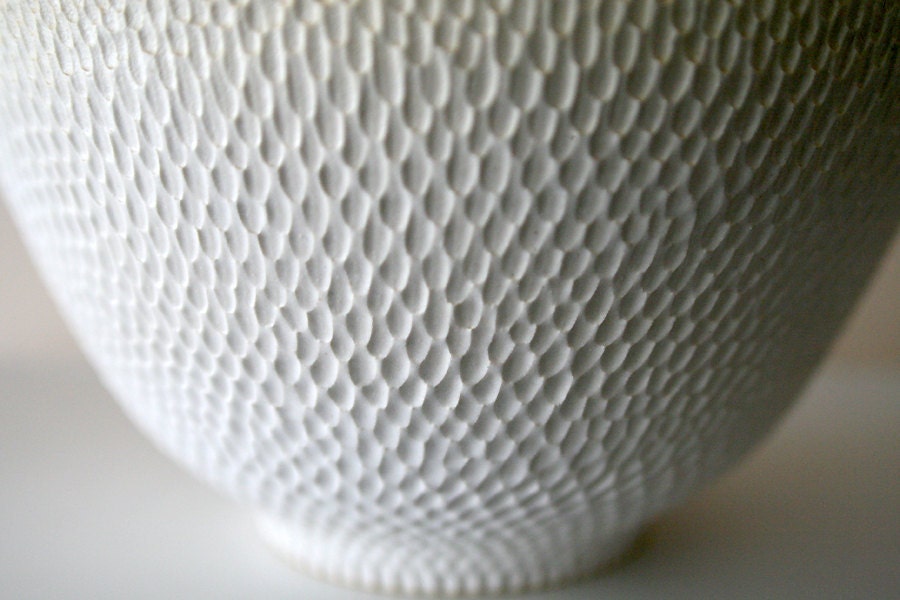 Elegant Intricately Carved Large Matte White Stoneware Bowl / Thousands of Hand-Carved Marks / Ostrich-Egg Matte Finish / "DAPPLE DIVOT"
