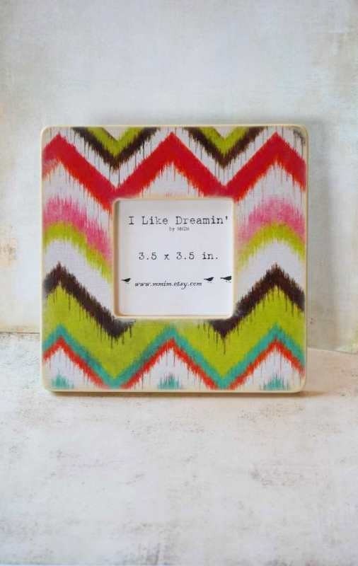 Mondovi Ikat Picture Frame