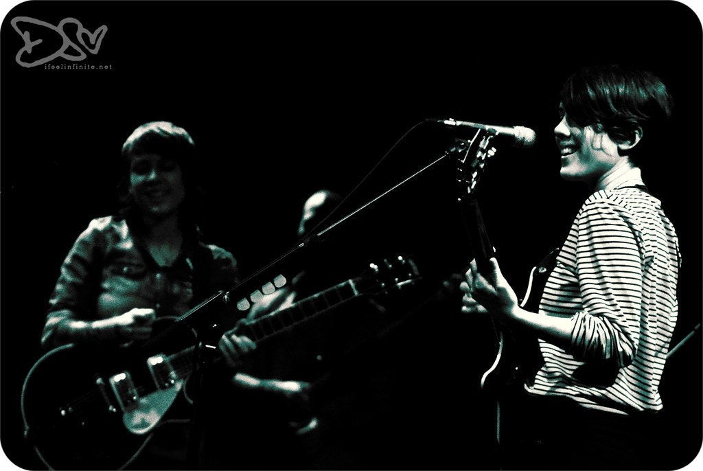 Tegan and Sara in Brooklyn - Fine Art Print - 8x10