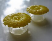 Vintage Mini Salt and Pepper Shakers Plastic Yellow Flower