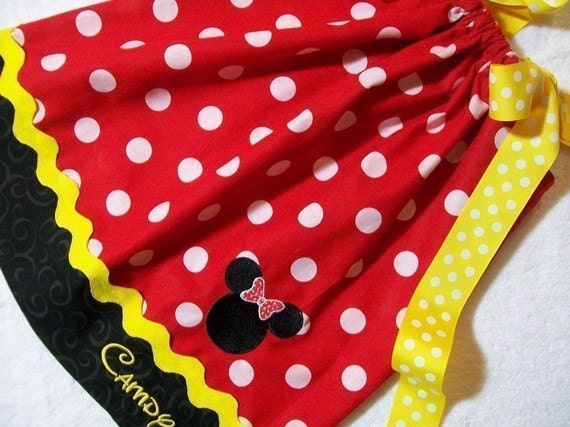 Minnie Mouse Red Mary Jane Canvas Shoes