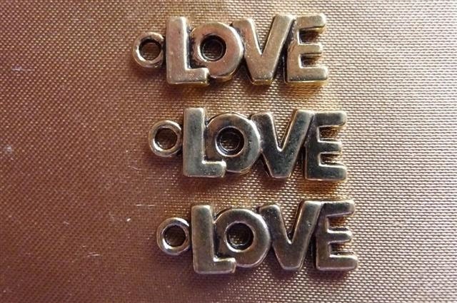 Drop, Charm, ZincRich Pewter, Antiqued, Gold Finished, 17x8mm, single sided LOVE, Pkg Of 6