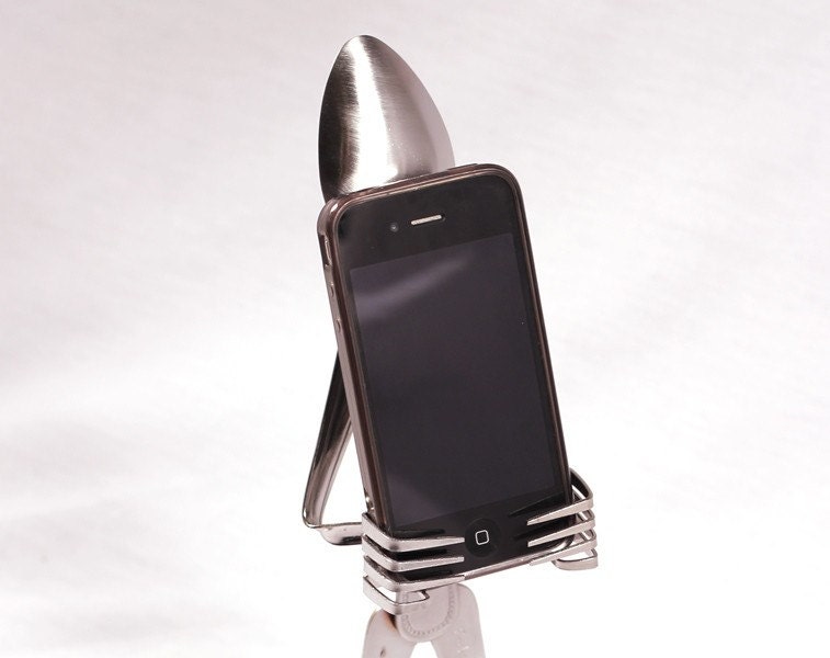 The iSpoon - iPhone Stand
