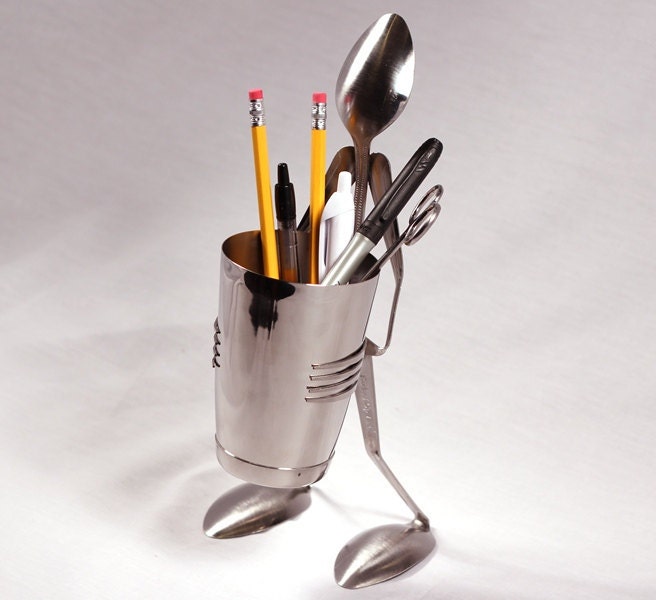 Pencil Shaker Stand - Spoon