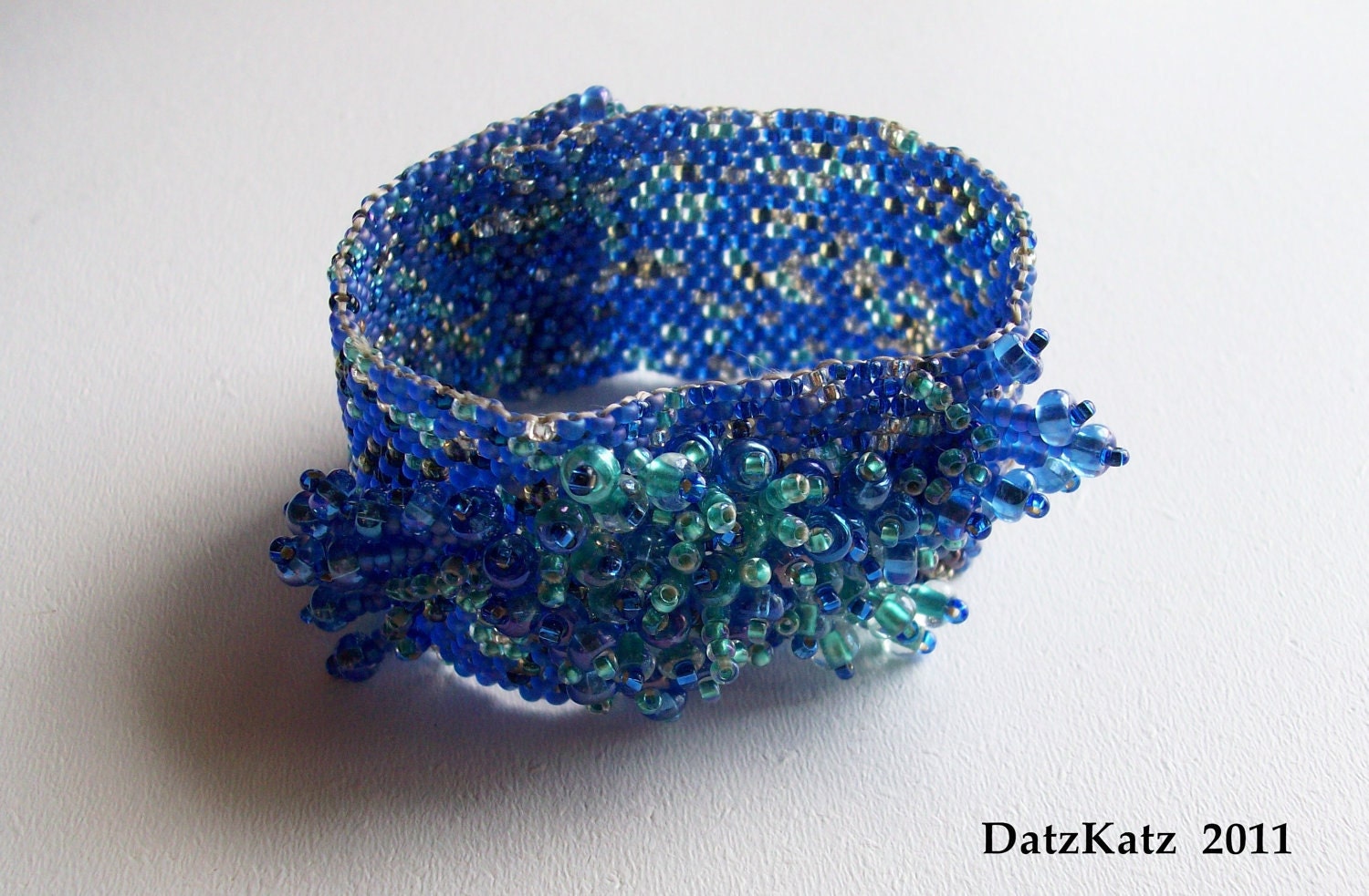Ocean Blue seed bead weave bracelet teal aqua blue green snap closure