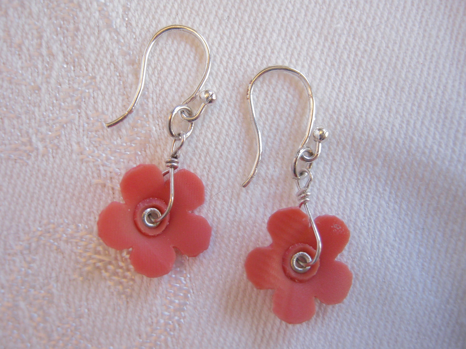 simple sakura earrings
