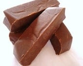 PeanutButter/Milk Chocolate Gourmet Fudge with Organic PeanutButter. Approx 3/4 LB. Reduced sugar, no butter/oil.