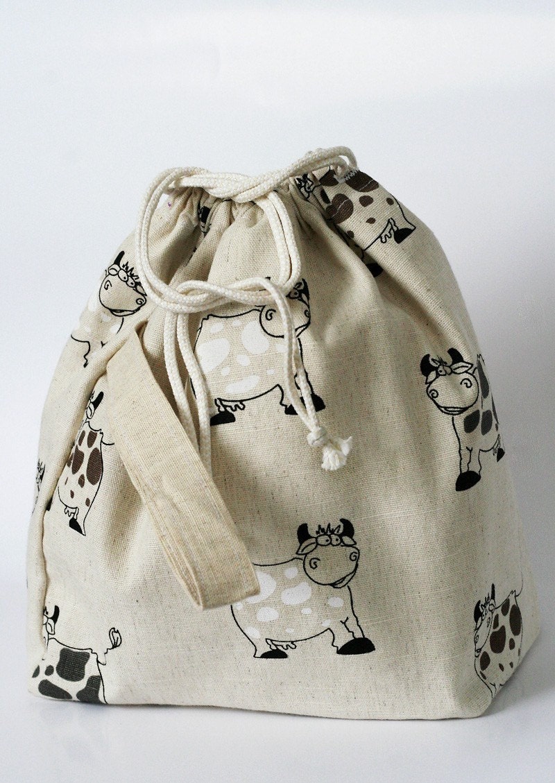 SALE CHRISTMAS IN JULY... Large Knitting Project Bag. HAPPY COW.... Special KnitterBag design.