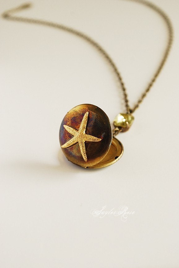 Vintage Starfish Locket Necklace