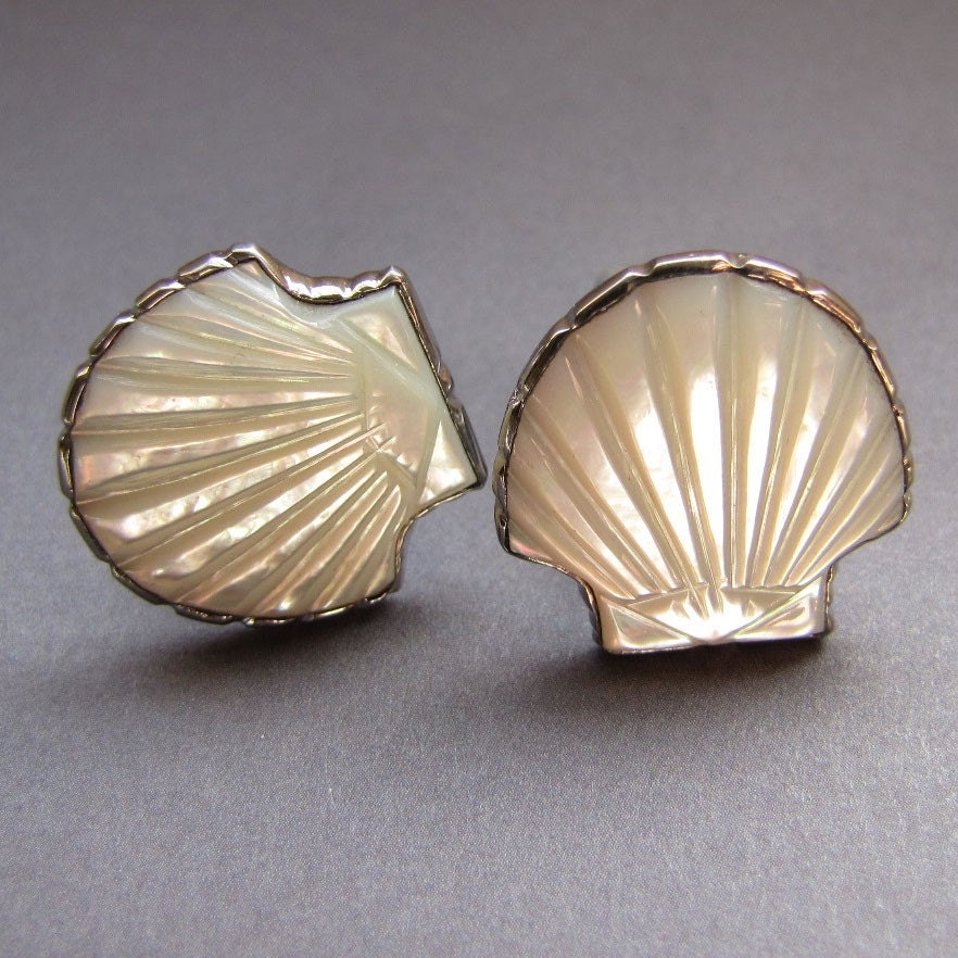 Reserved for Kim: Beach Wedding Cufflinks  - Light Ivory Mother of Pearl