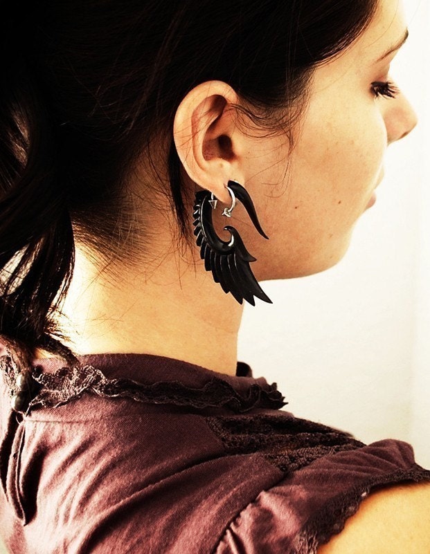 Fake Gauges - Nava Wings Horn Earrings
