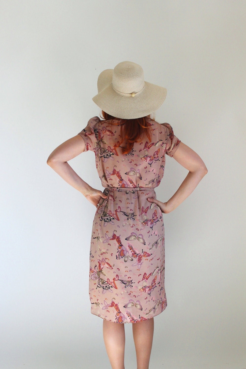 Summer Sale - Vintage 1970s Butterfly Dress. Brown Beige. Boho. Summer. Fall. Office. Weddings. Back To School. Size Large