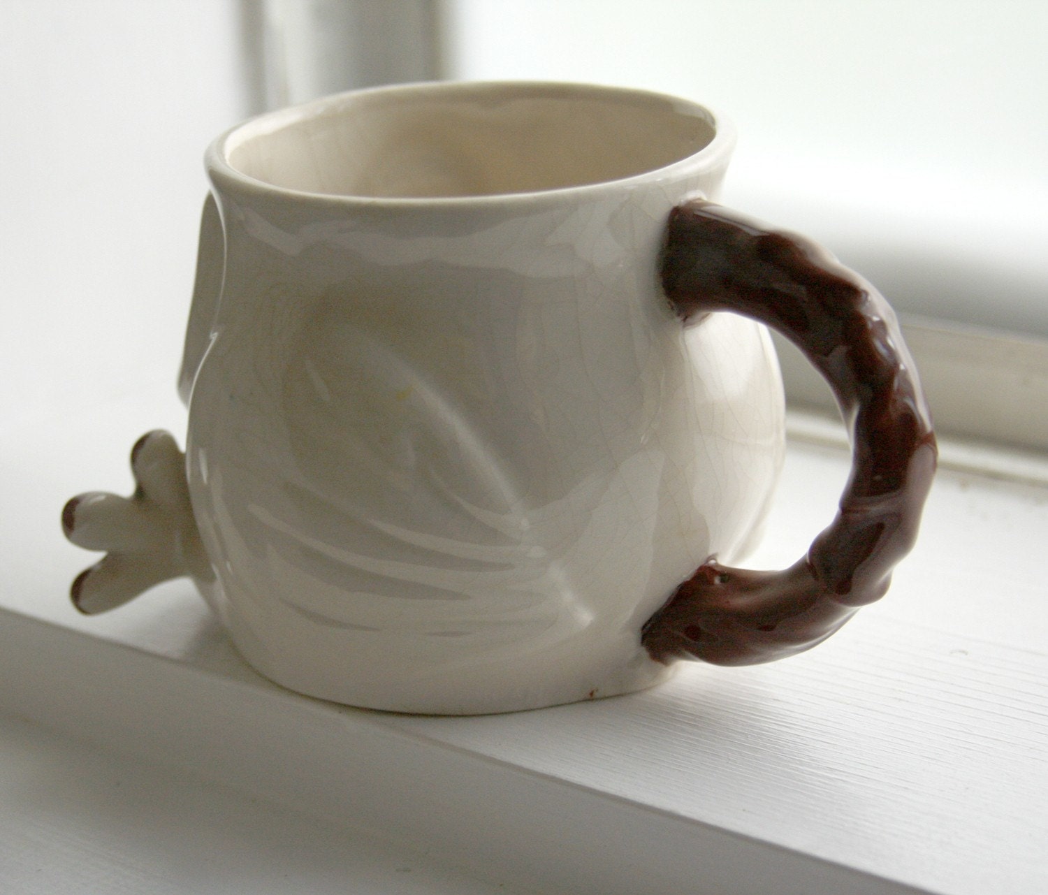 Snow Owl Mug with feet and face SO CUTE