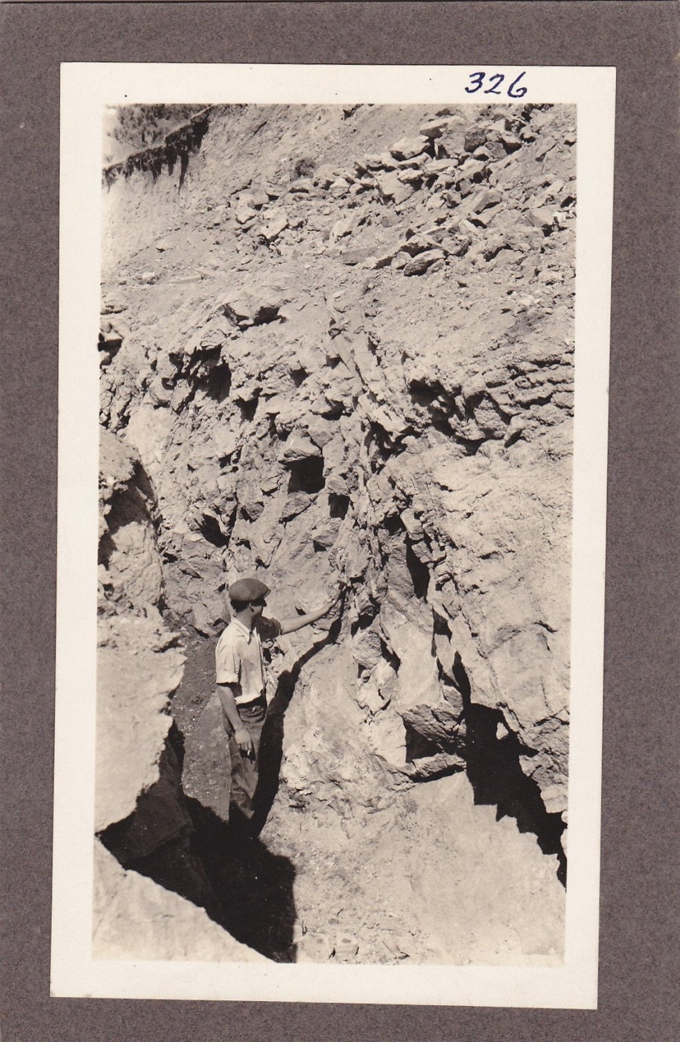 Vintage Black and White Photograph of Rock Formation vp018