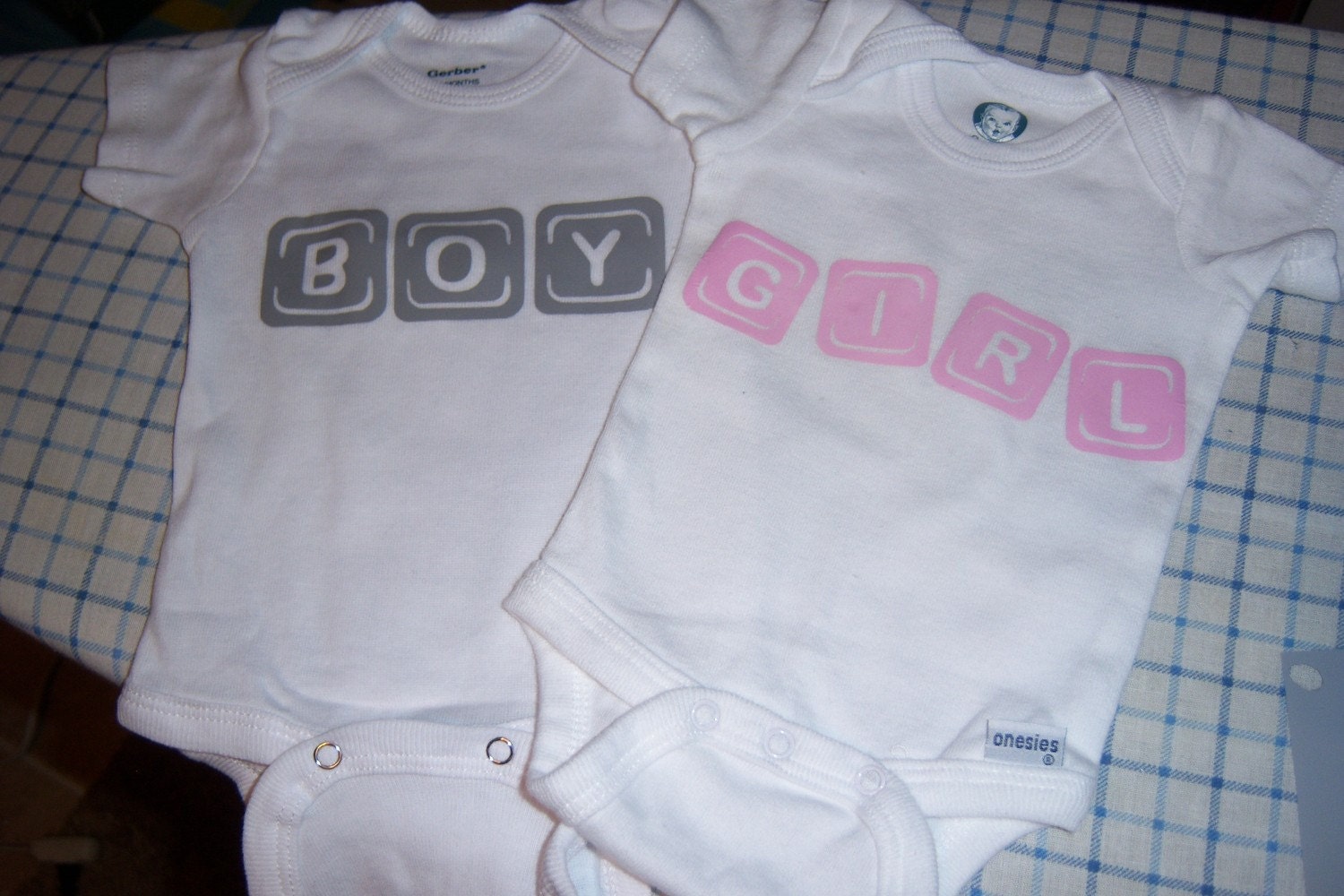 Baby announcement its a boy girl onesie or shower decor or gifts