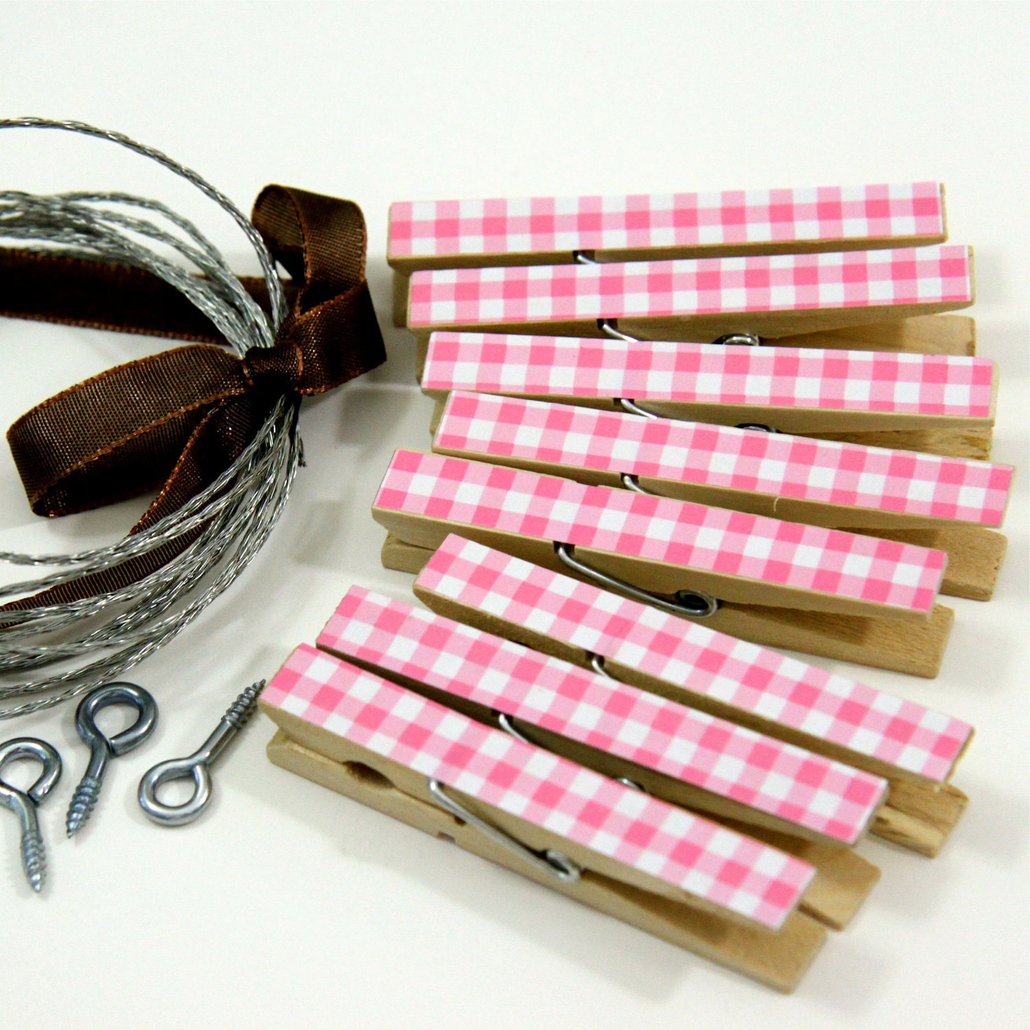 Clothesline Kit. Baby Pink Gingham Clothespins and Hanging Wire