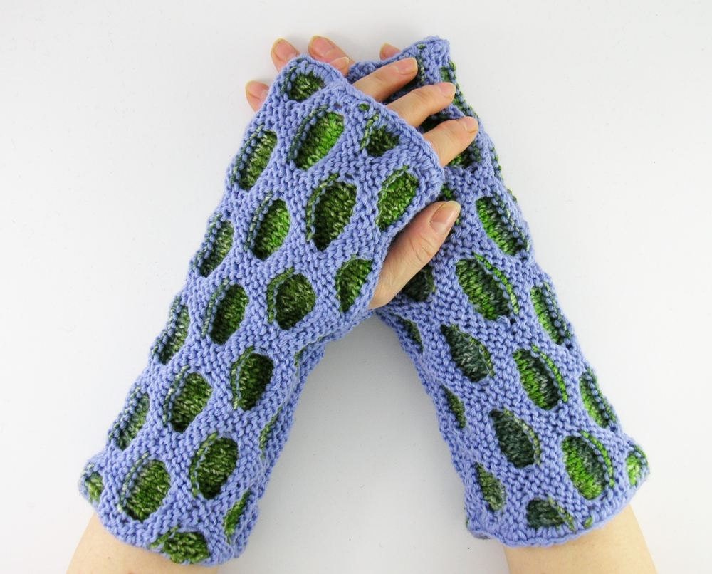 Fingerless gloves fingerless mittens arm warmers knit honeycomb motif lavender aqua kelly green tagt team curationnation