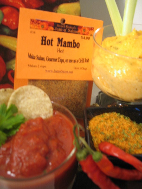 HOT Mambo Salsa Seasoning delicious spicy blend of cayenne peppers makes salsa dips burgers as grilling rub recipes free shipping available