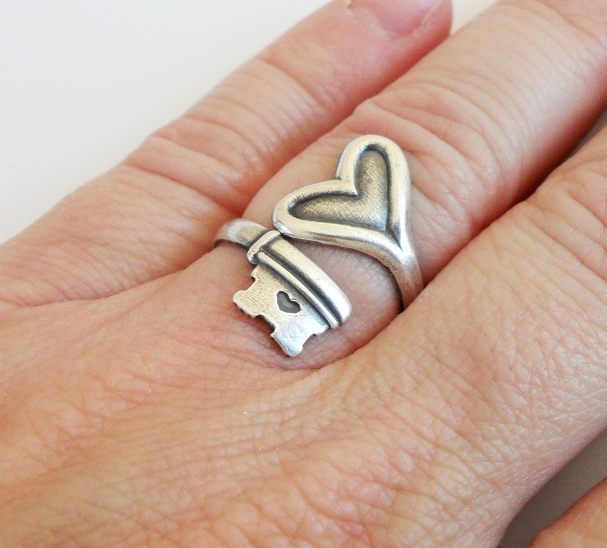 NEW Steampunk Skeleton Key Heart Ring- Key To My Heart- Sterling Silver Finish- Solid Heart