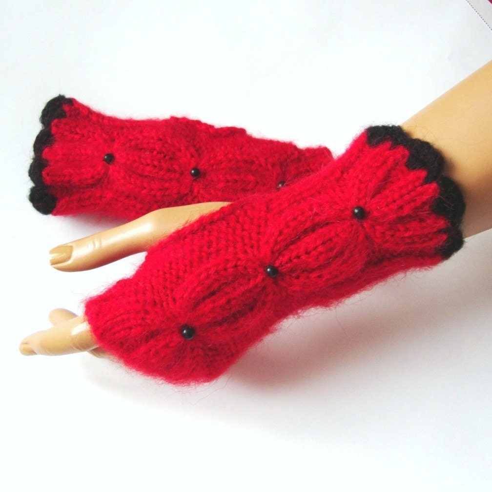Hand Knit Red Fingerless Gloves, Ornamented Black Bead, Mitten, Winter Accessories, Holiday Accessories, Fall Fashion