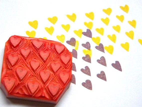 Rubber stamp hand carved mini hearts pattern