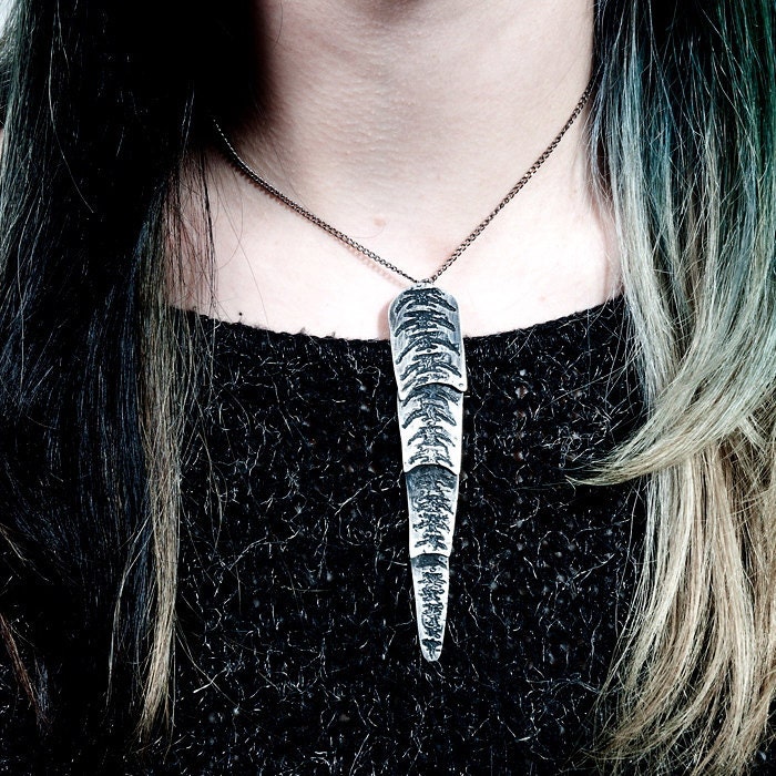 sea devil necklace