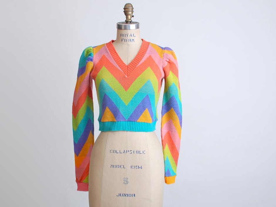 Vintage 70s Betsey Johnson Alley Cat Chevron Cropped Sweater