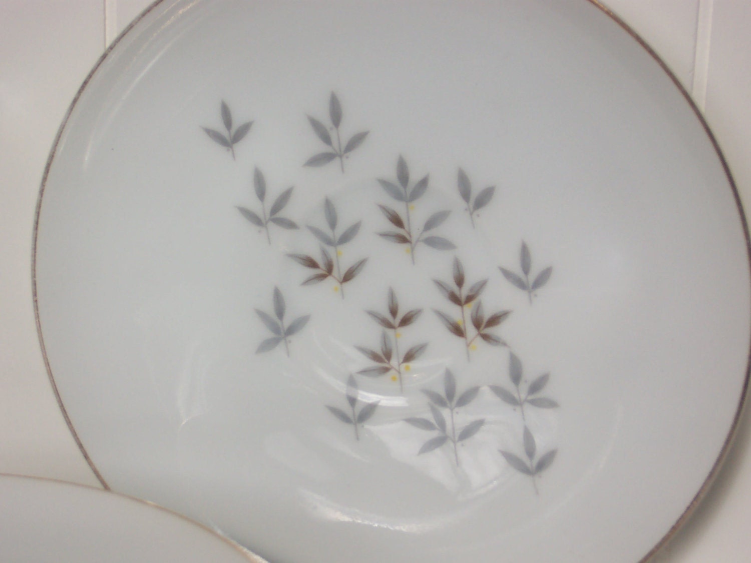 SALE - 7 vintage gray and yellow leaves design 6 inch saucers / small plates - FLIGHT pattern / Trend China / made in Japan - VintageOrphanage
