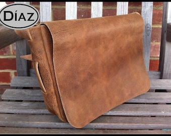 Large Genuine Leather Messenger Bag / Satchel in Texas Light Brown - Free Monogramming -