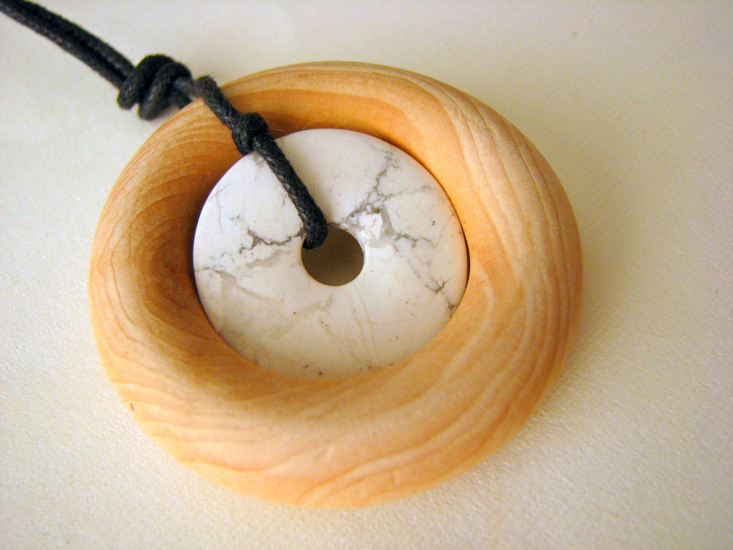 Stone in Wood - Wooden Teething and Nursing Necklace with 30mm Howlite Pendant