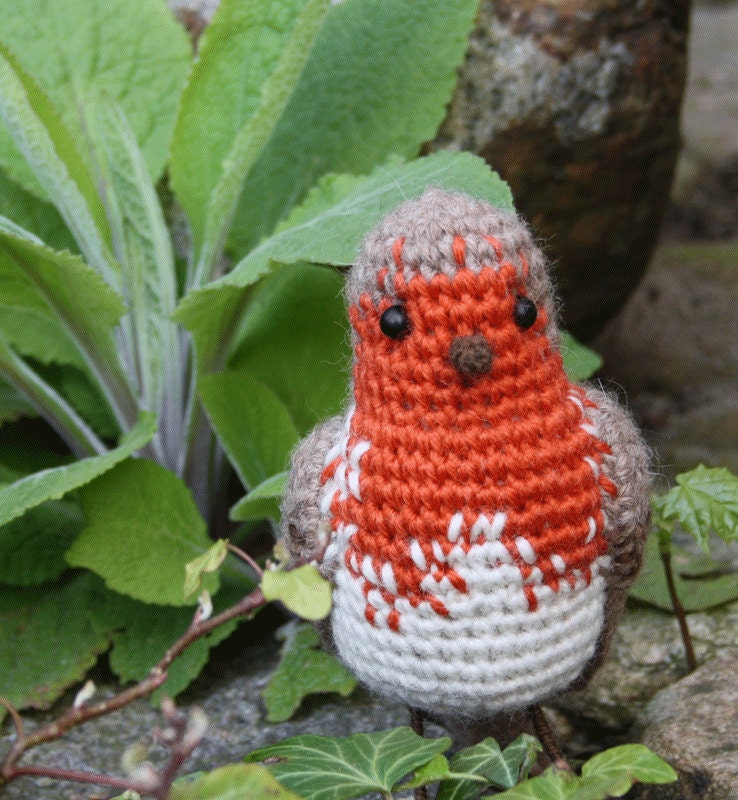 Amigurumi bird - ROBIN - crochet pattern PDF
