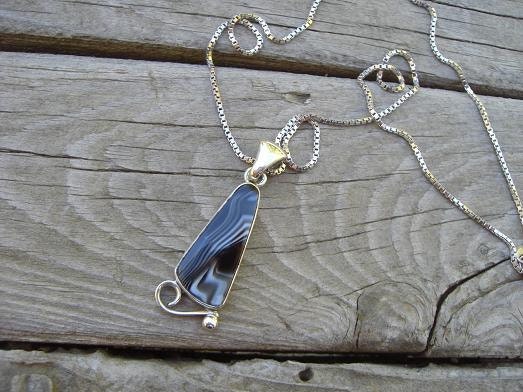 Tuxedo agate necklace in sterling silver