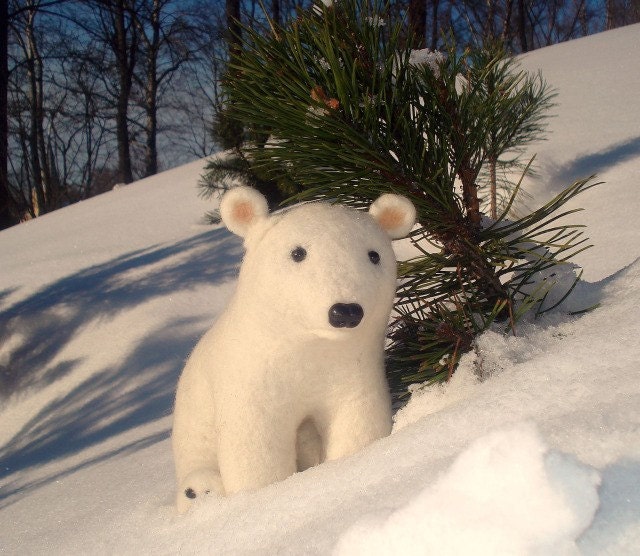 Handmade Needle Felted Wool Polar Bear White Animal Doll Gift