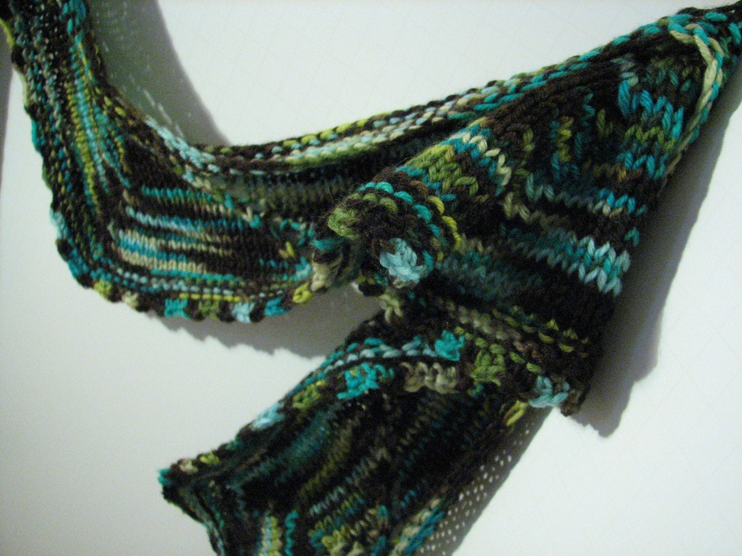 Wren Scarf in treefort colors