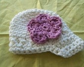 Newborn Chunky Flower Newsgirl Beanie- eggshell white with mauve pink