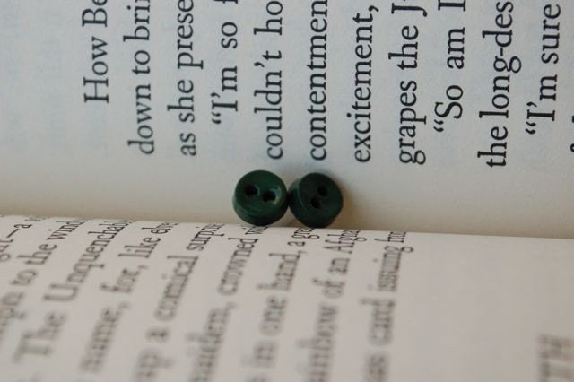 Button Earrings - Shamrock