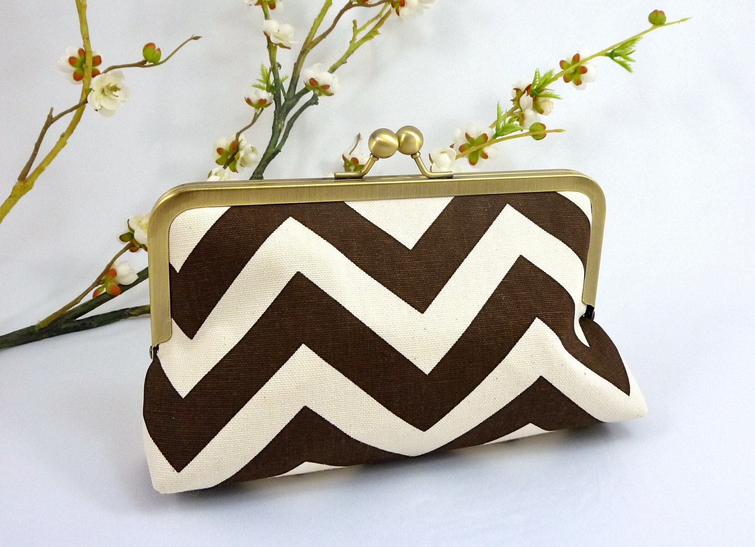 ZigZag Chocolate KissLock Clutch