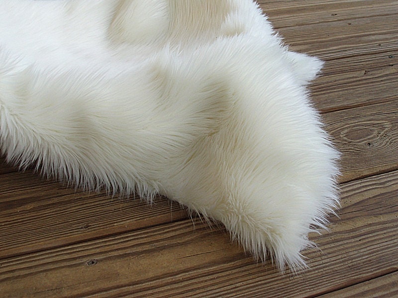 Ivory Faux Fur Blanket- off white, Great for newborn photo prop