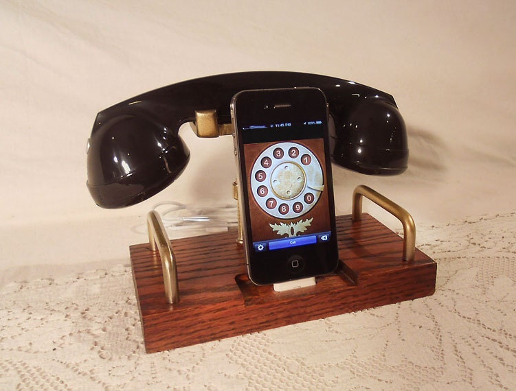 iPhone Dock - Phone - iPod Dock - Phone - Charger and Sync Station - Bluetooth Headset - Oak  -  Wireless Headset