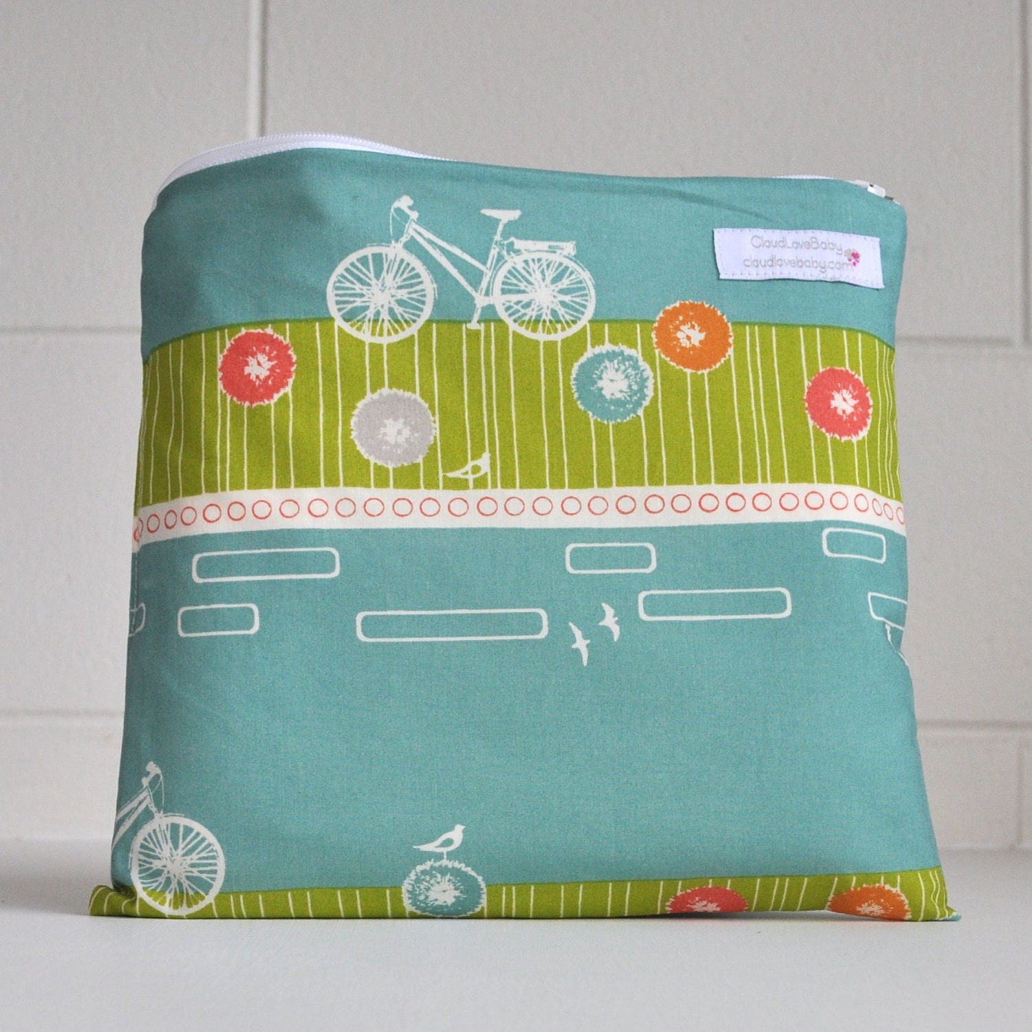 wet bag. small. organic cotton. By bike.