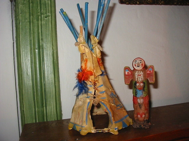 Vintage Tourist Trap Souvenir Toy Teepee Totem Pole Faux Native American Look