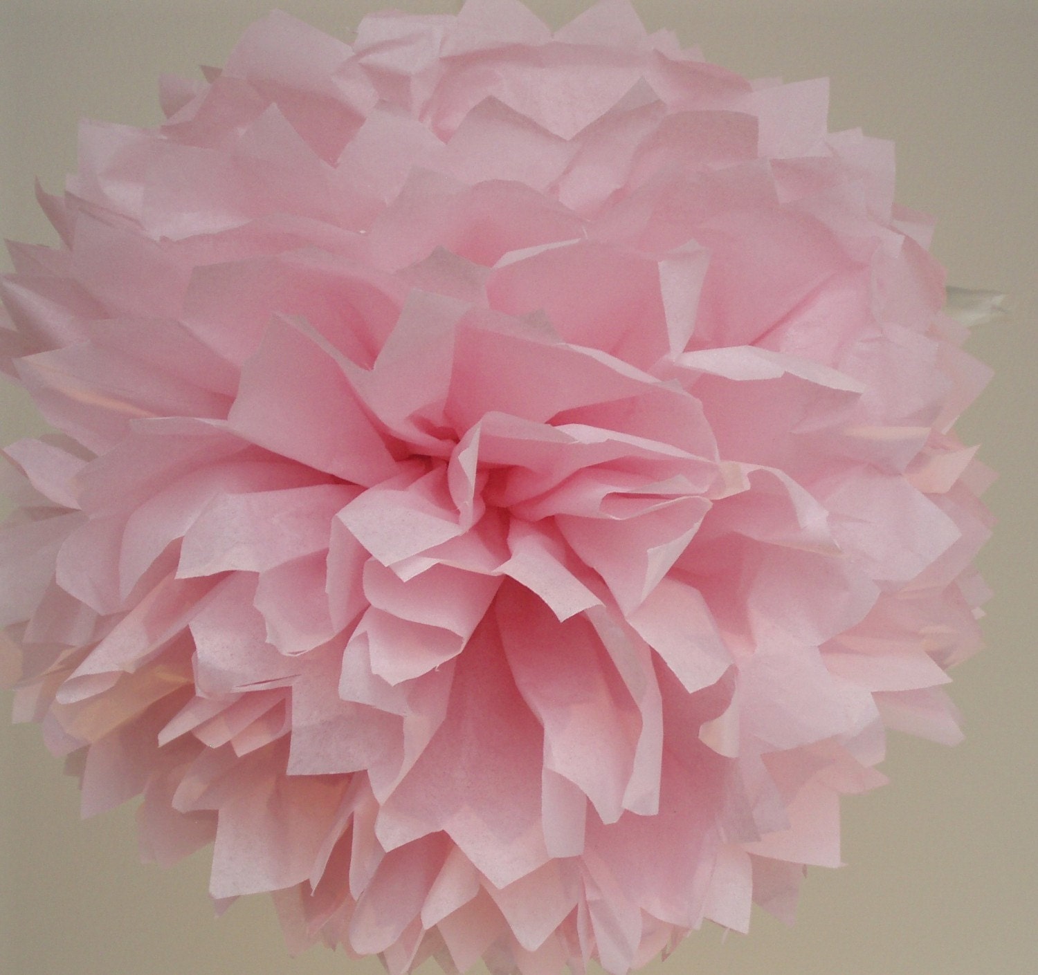 10 Poms --- Beautiful Pinks ---VALENTINES DECORATIONS --- SALE