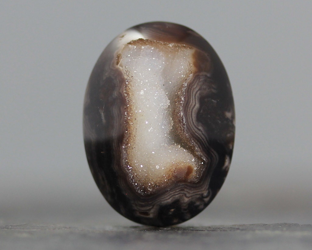 CLEARANCE - SALE - Swirly Druzy Gemstone natural Agate Geode Cab - Jewelry Designing, Ring setting Stone - 27mm (1961)