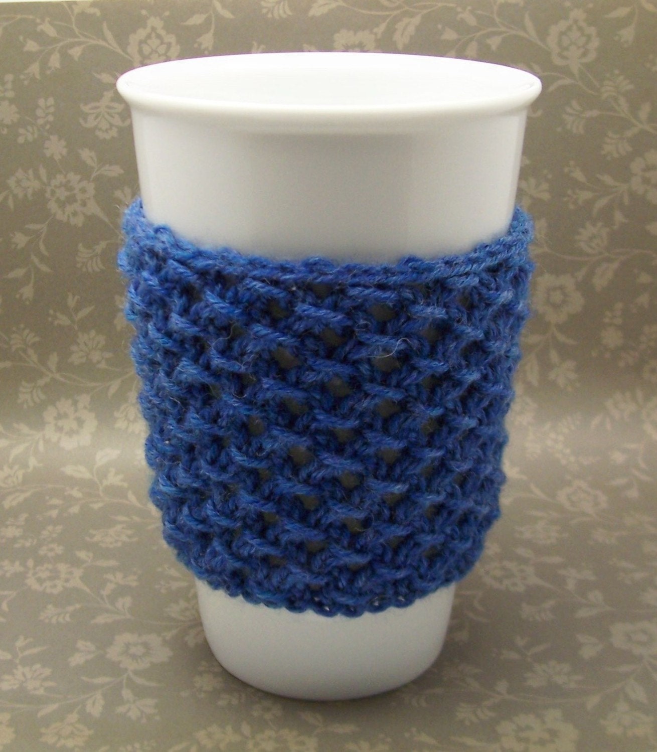 Jasmine Cup Cuddler