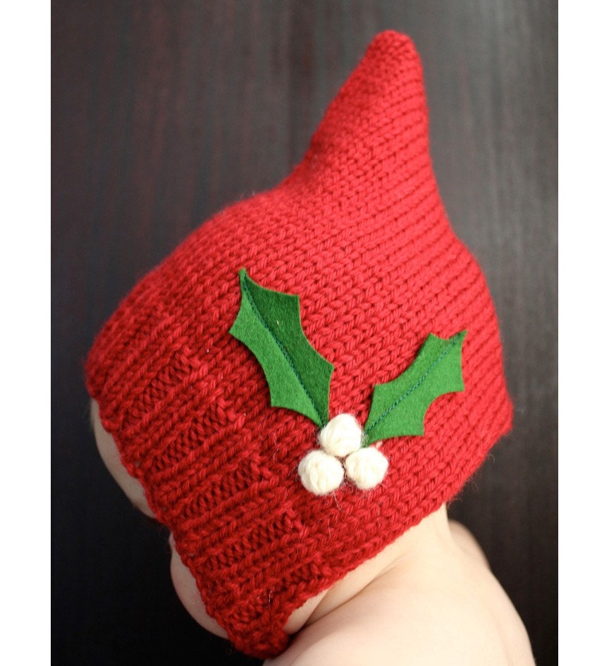 Red Holly Bobble Bonnet