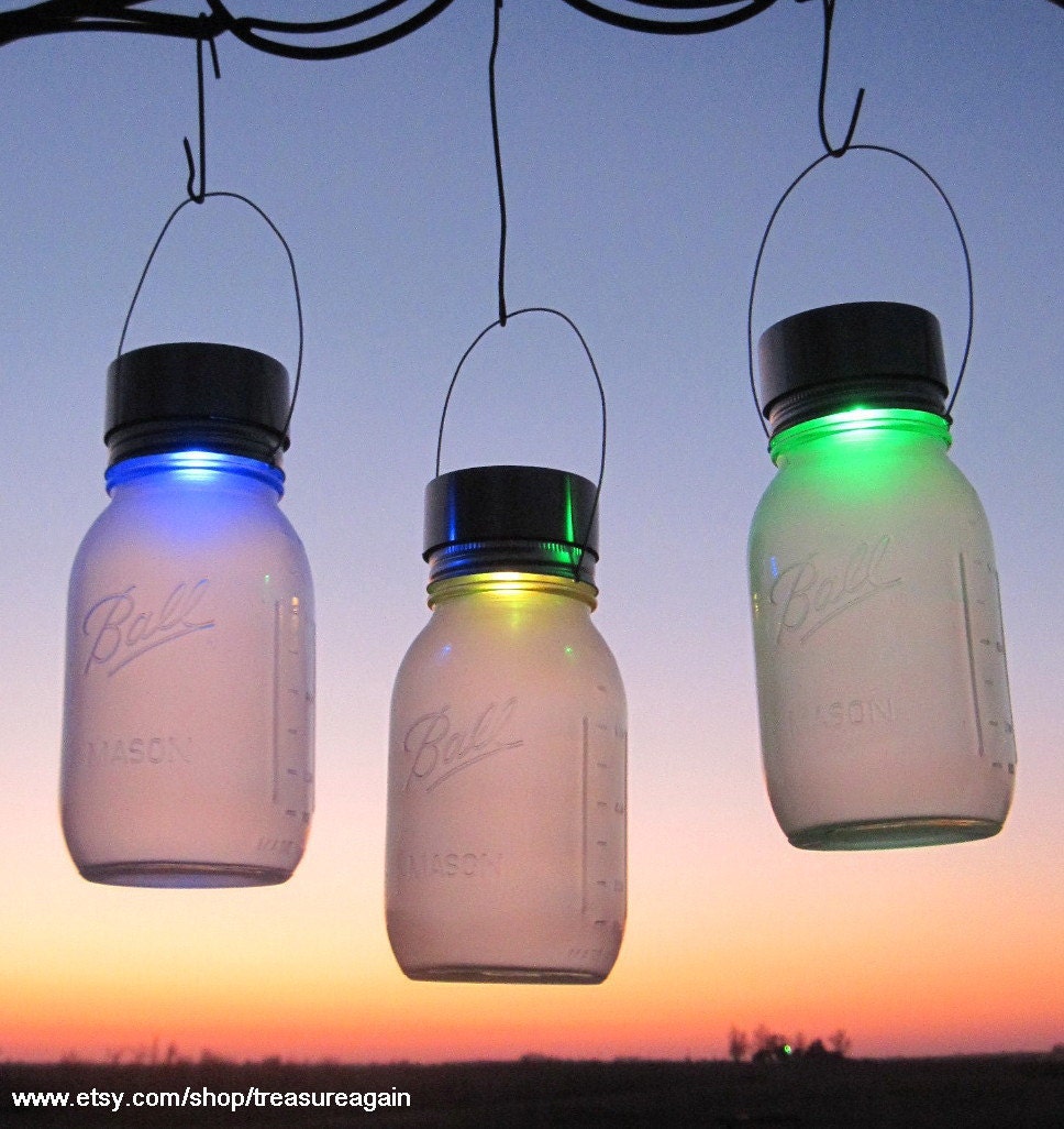 1 Rotating Color Glo Solar Jar Lantern- Mason Jar with Hanging Color Changing Solar Light, Rainbow Garden Outdoor Lights