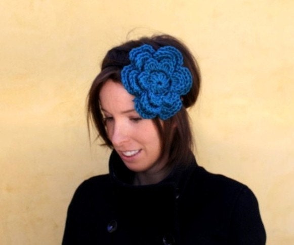 Crochet Flower Headband in Turquoise